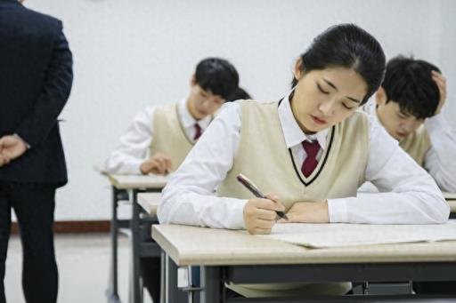 初三如何在寒假提高成绩?成绩下滑严重怎么办-趣考网