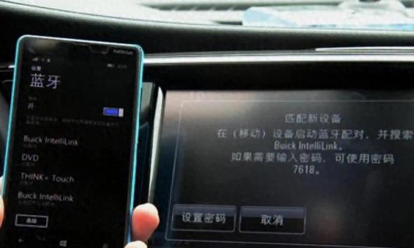 开车时关掉它，名副其实的“油耗子”能偷走10%的油，还可能损车-趣考网